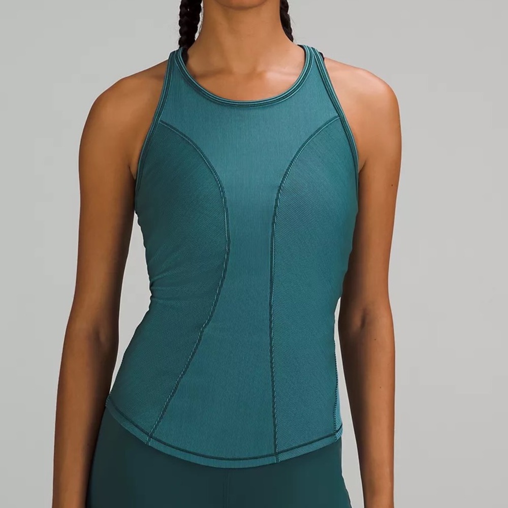 LULULEMON TWO TONE RIBBED TANK